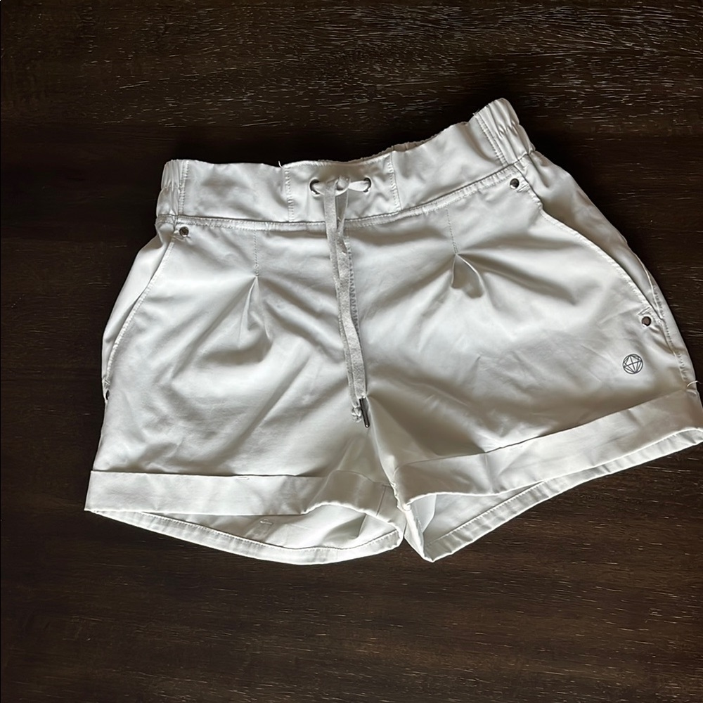 Women's light gray moisture wicking Shorts
